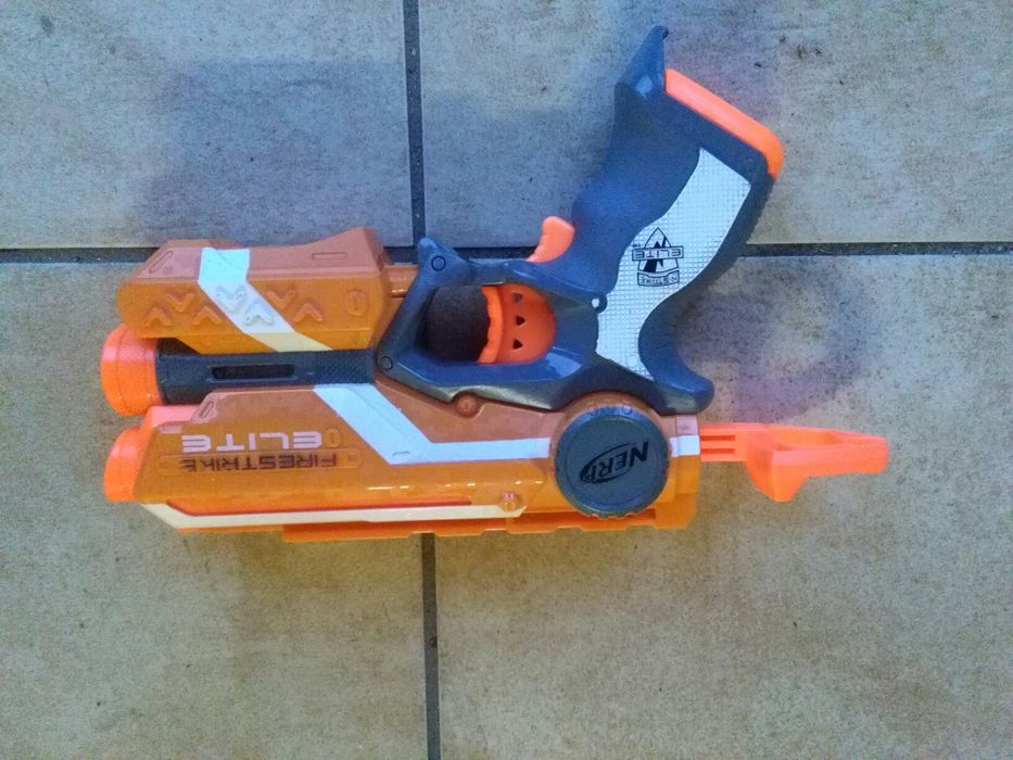 Pistolet Nerf N-strike