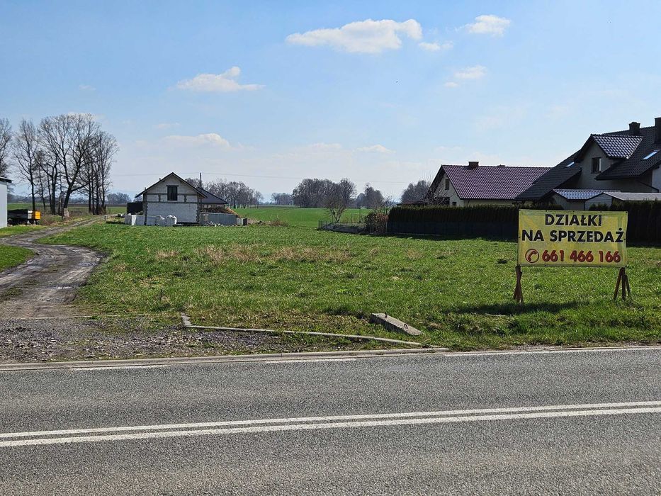 Działka budowlana Warszowice - 8,5a, brak szkód, media w drodze