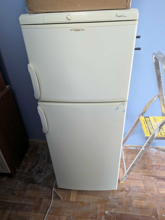 Lodówka chłodziarko-zamrażarka Amica Fresh Line ok. 150 cm DUŻA