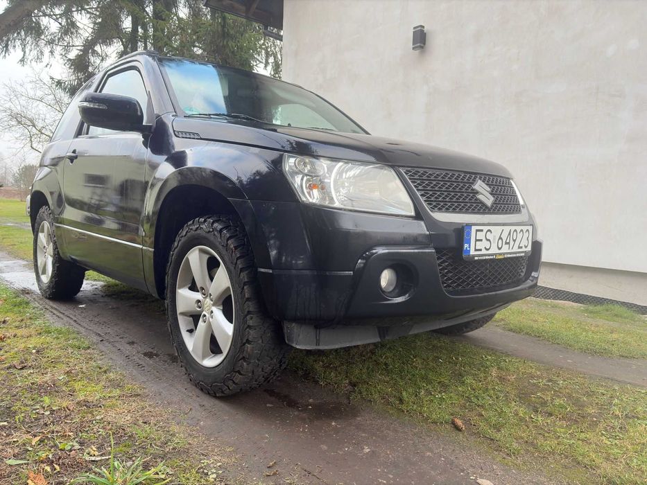 Suzuki Grand Vitara 3 D AUTOMAT 2.4 BENZ SPROWADZONY zarej.