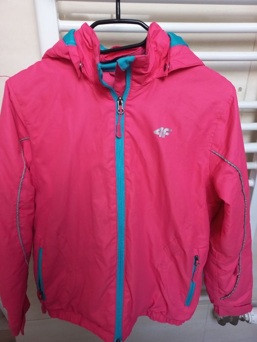 Kurtka dziewczęca z 4F.