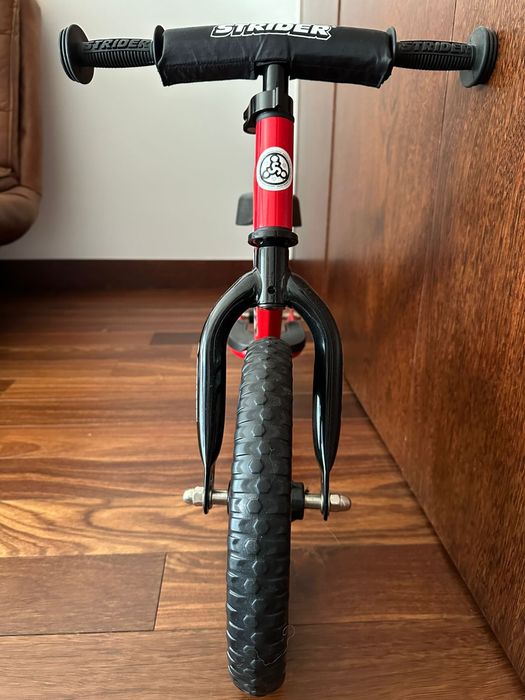 Strider 12 Max (vermelho)