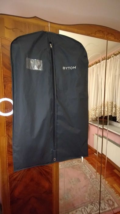 Elegancki garnitur firmy Bytom