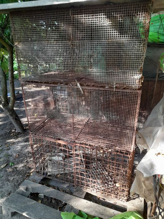 Клітки для тварин, птиці.