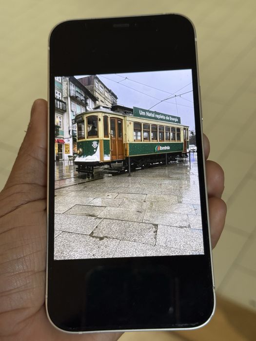 Vende se celular iphone 12