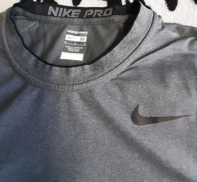 T-Shirt treino Nike Pro Dri-Fit