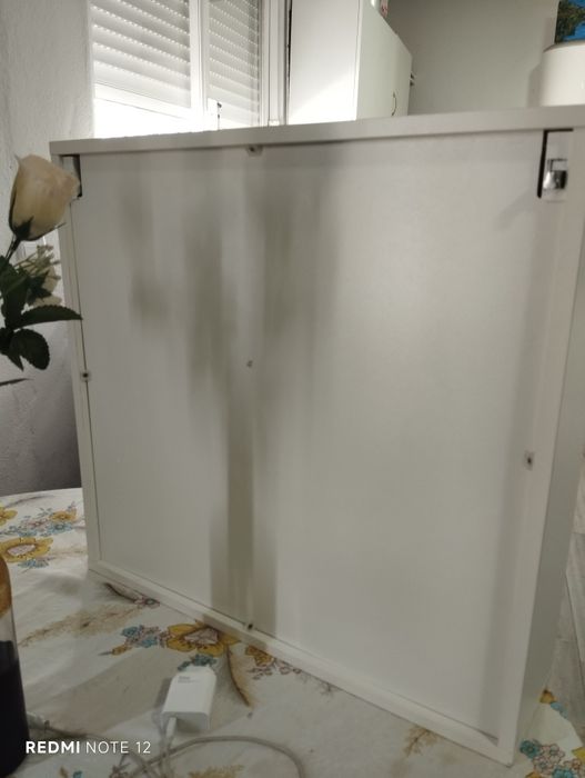Mesa flutuante de parede