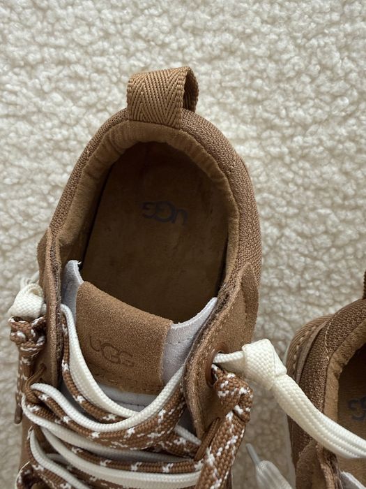 Кросівки черевики UGG