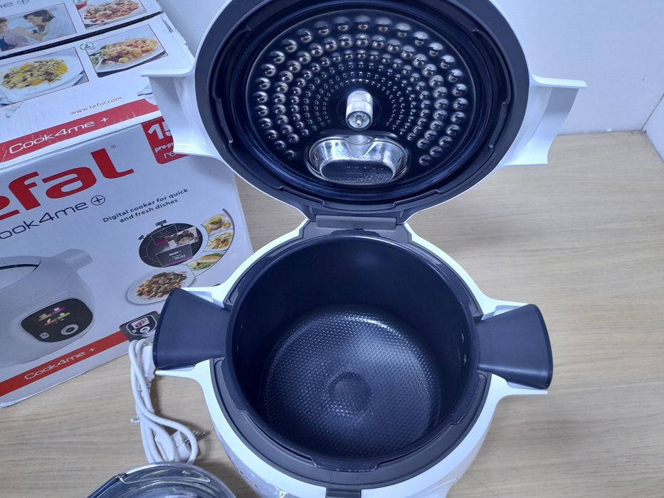 Мультиварка-скороварка Tefal Cook4me