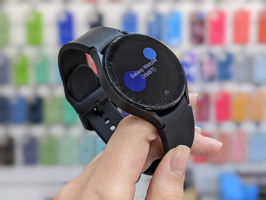 Годинник ꕥ Samsung Galaxy Watch 4 ꕥ 44mm R870 Black захисна плівка
