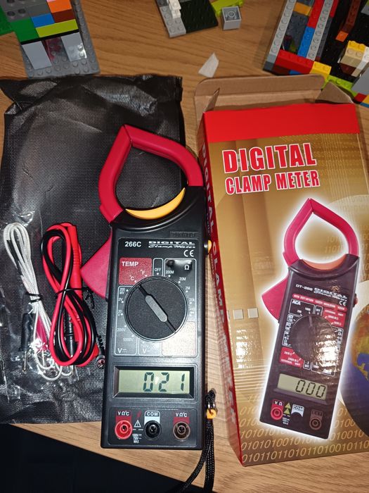 Струмовимірювальні струмові кліщі DT266C 1000А з температурою + мульти