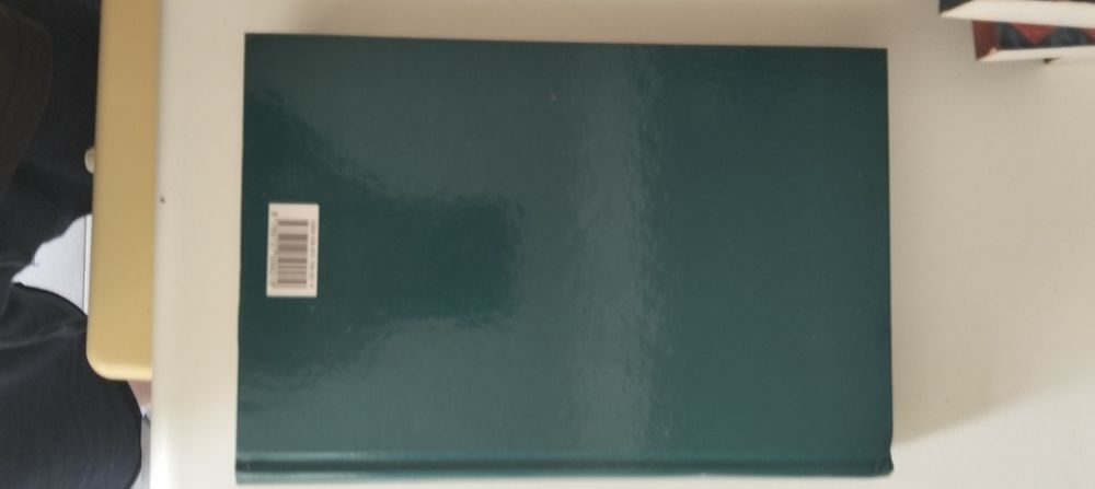 Livro enciclopédia larousse