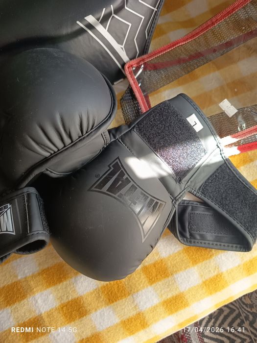 Conjunto de artes marciais e boxe