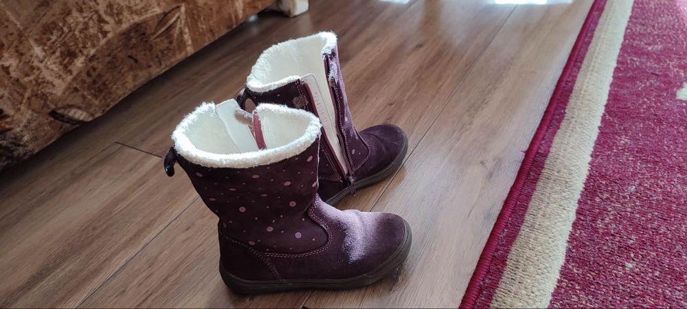 Взуття зимове для дівчинки