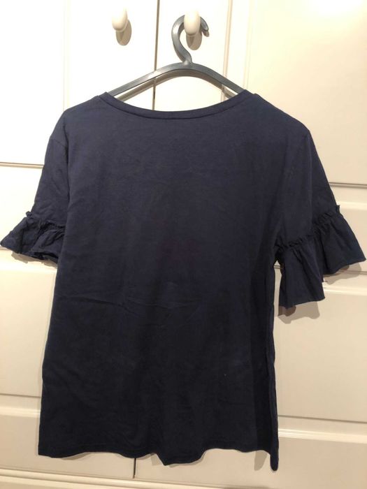 T-shirt azul com desenho estampado muito original M/L