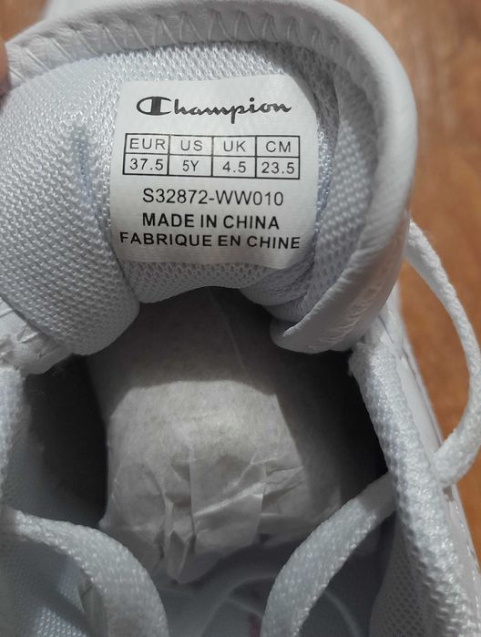 Кросівки жіночі Champion