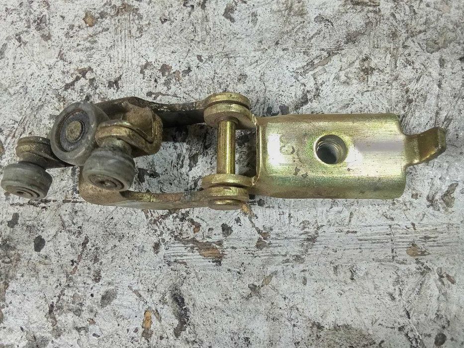 Центр. ролик бокової двері Спрінтер 901–903 / VW LT 35 перевірений