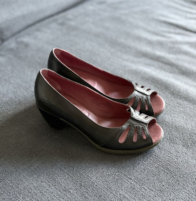 Dr. Martens Maria peep toe rozm. 37