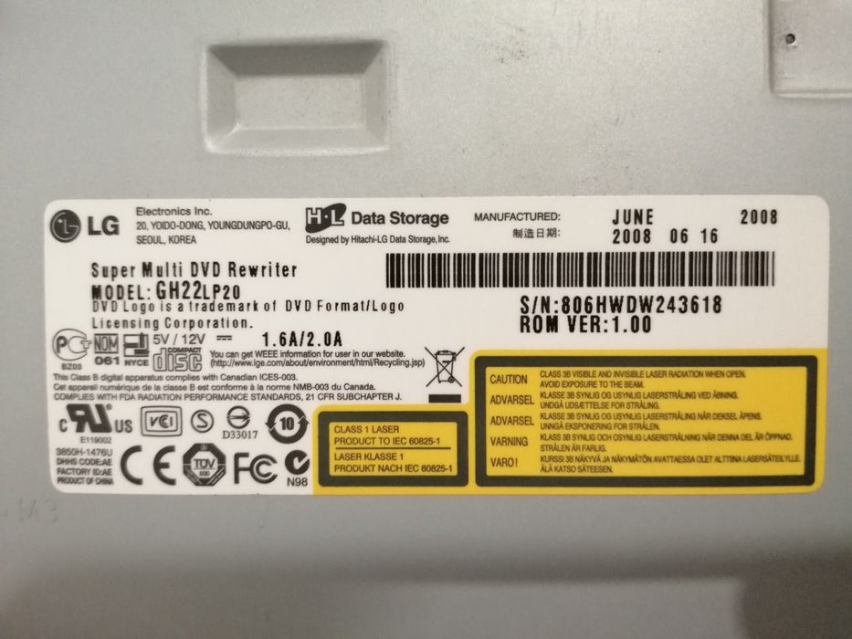 Monitor BENQ plus napęd z nagrywaniem.