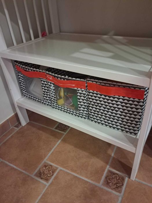 Fraldario ikea  -  movel apoio bebes e crianças