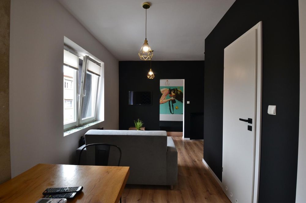 Apartament 2-pokojowy- osoba prywatna