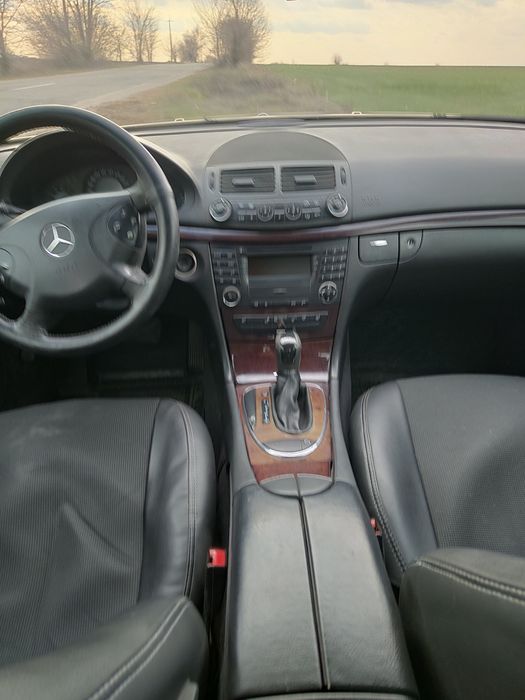 Продам Mercedes w211