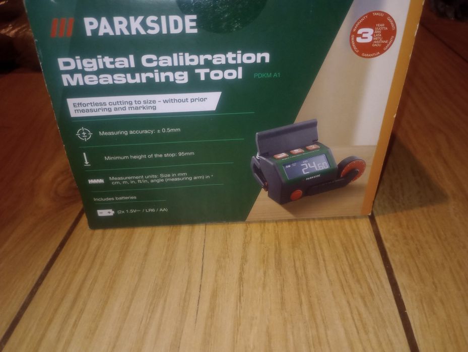 Cyfrowy  kalibrowany przyrząd pomiarowy Parkside