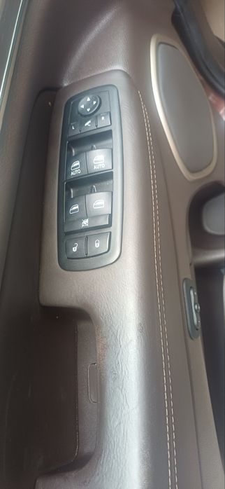 Авто jeep 3.0 дизель