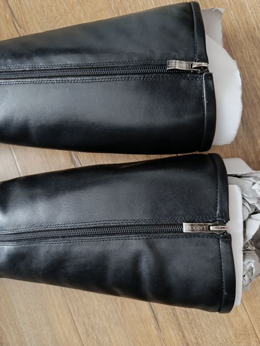 Kozaki czarne damskie skórzane Lasocki 36
