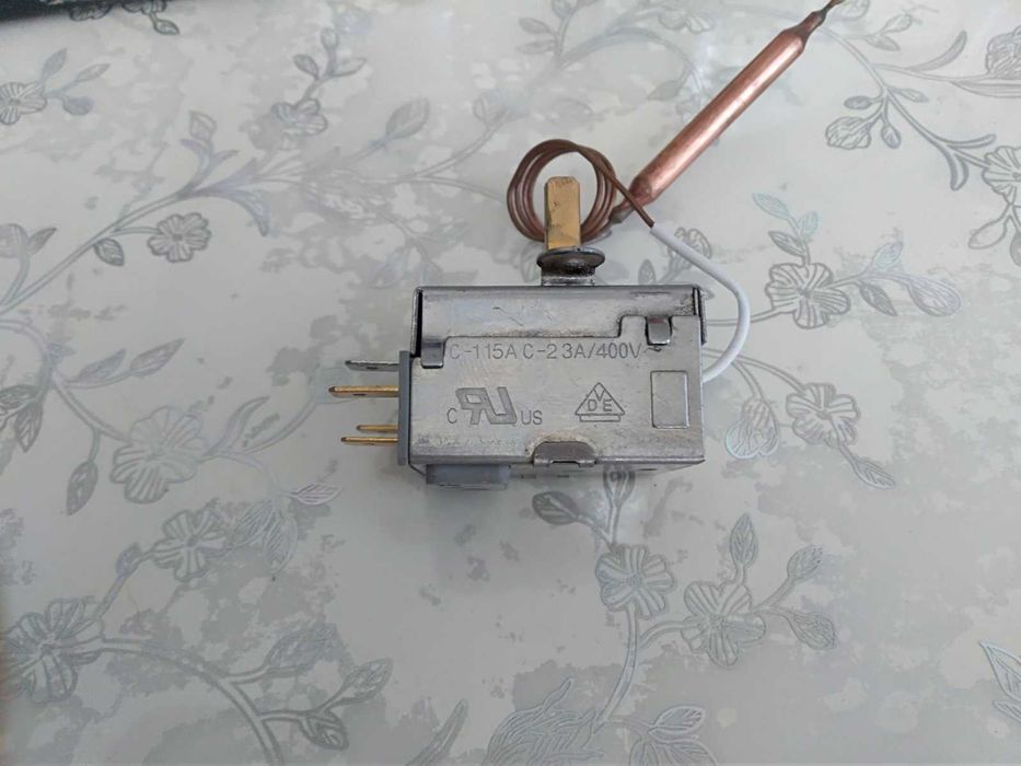 Термостат TEMPOMATIC thermostat ZA150C-559-12A