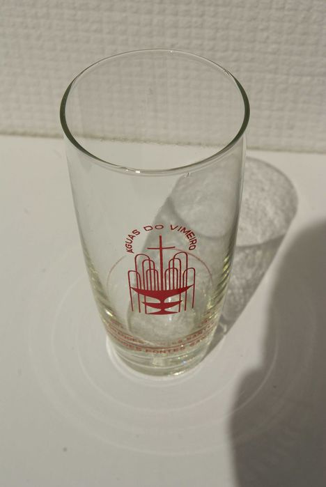 Copo antigo das Águas do Vimeiro. Grandes Fontes Santas