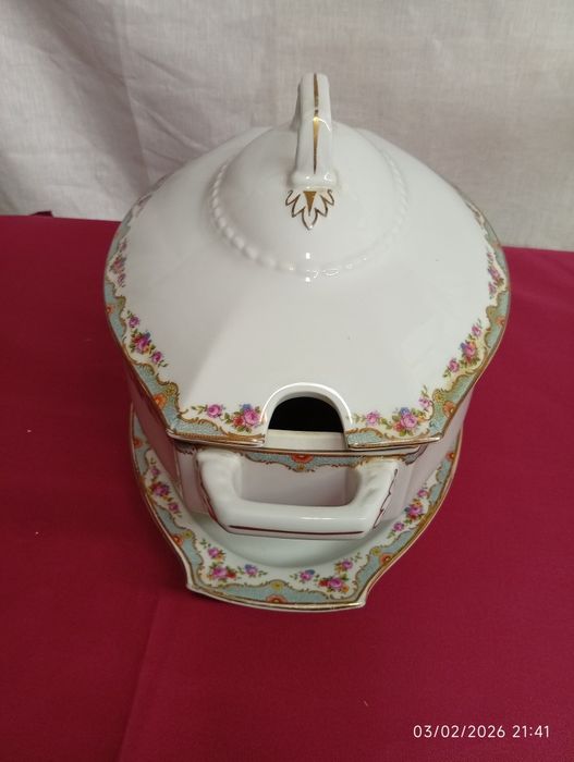 Terrina Bavaria Shumann.