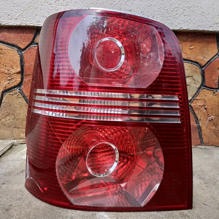 Задня фара Volkswagen Touran