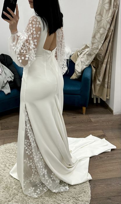 Elegancka suknia ślubna