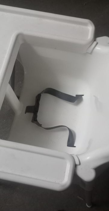 Cadeira refeições de bebé ikea