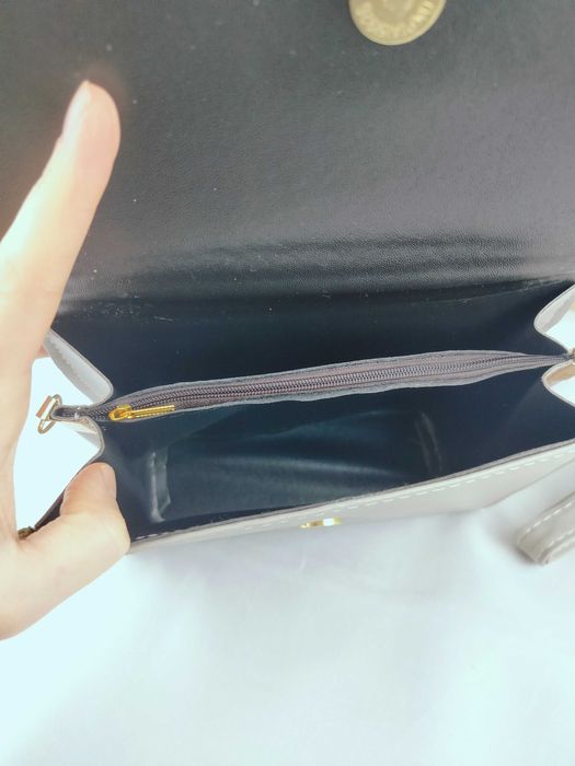 Nowa szara torebka zgrabna do ręki i na ramię