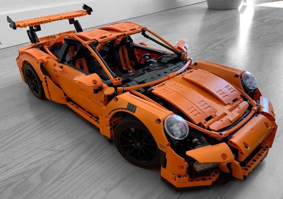 Помаранчевий Суперкар Porsche GT3 RS код 1040 помаранчевий автомобіль