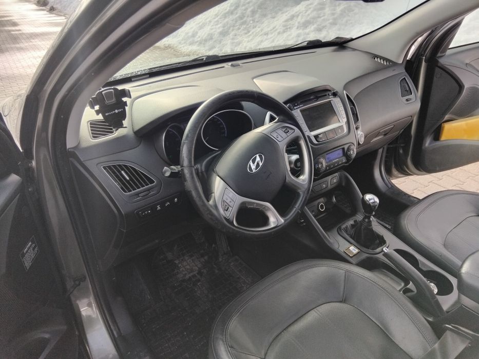 Hyundai ix35 2.0 crdi 4x4 panorama nawi hak Wyposazenie max  zamiana
