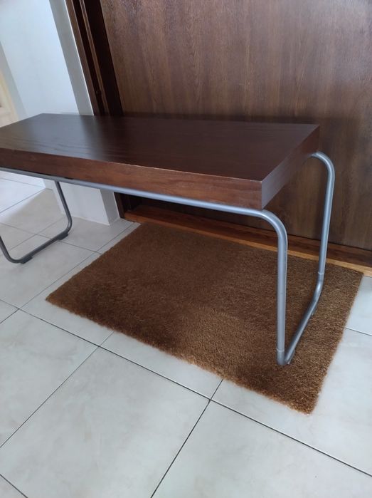 Stolik kawowy ławka IKEA Svansbo brązowa