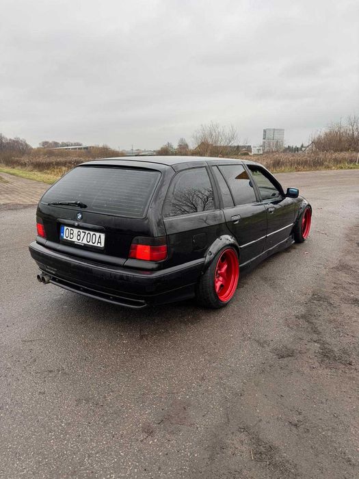 BMW E36 Touring 328i 2.8 m52b28 drift daily