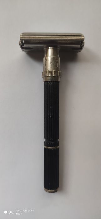 Т образна Gillette