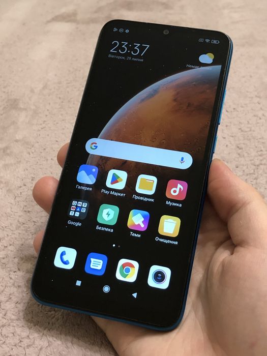Телефон Xiaomi Redmi 9A 2/32gb гарний стан