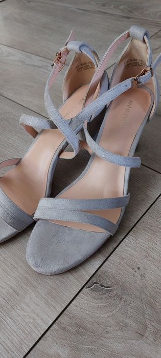 Buty damskie sandały