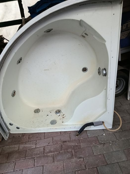 Kabina natryskowa z hydromasażem