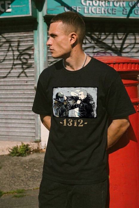 Футболка Weekend Offender
