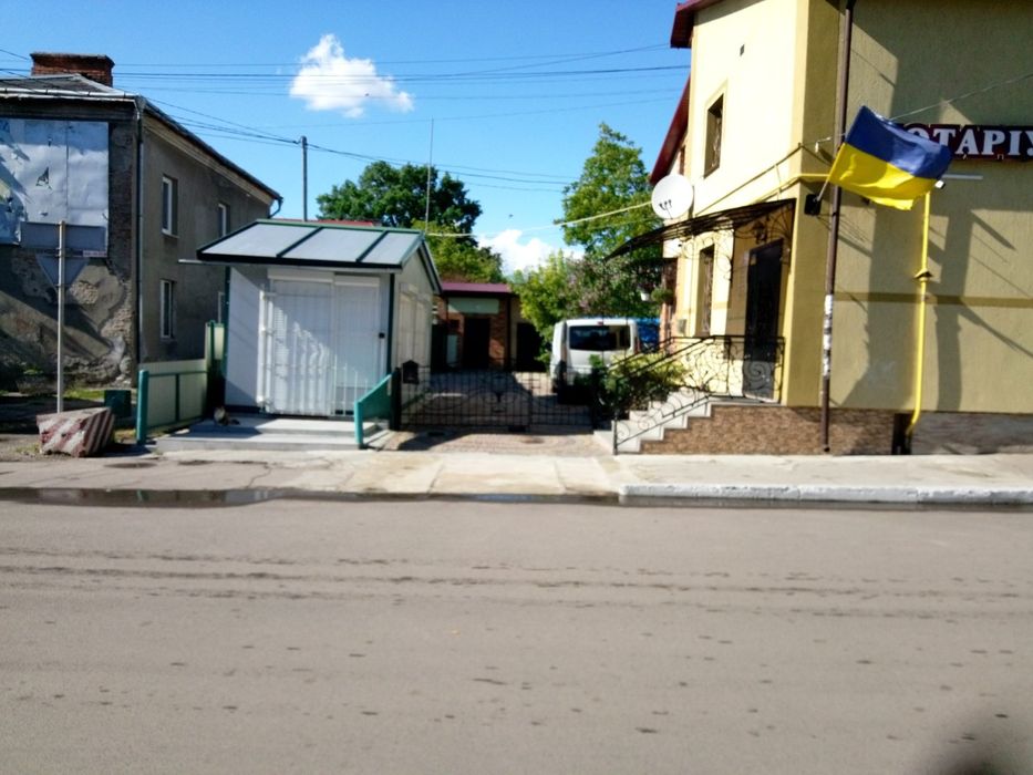 Будинок Сокаль (від власника)Продам частину будинку в самому центрі мі