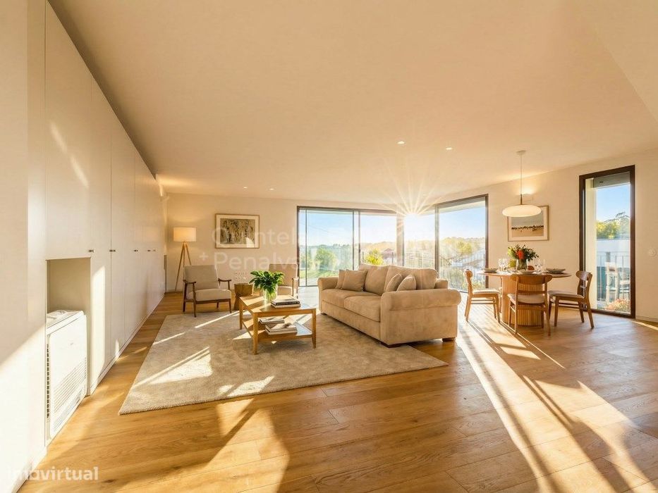 Apartamento T4 duplex com vista rio em Vila Nova de Gaia