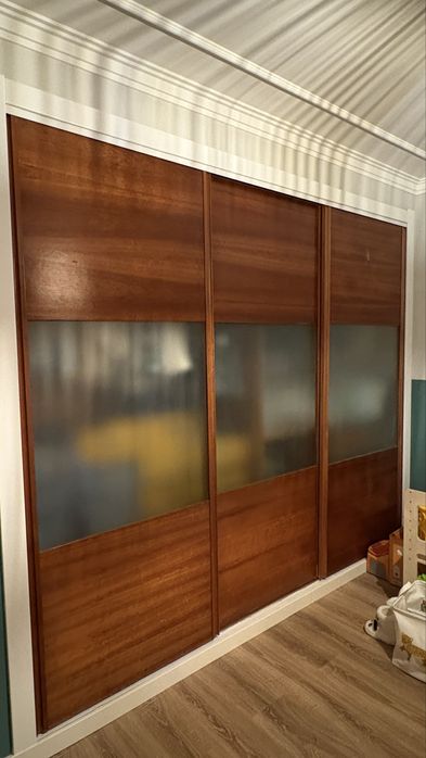 10 Portas roupeiro de correr (cerejeira)