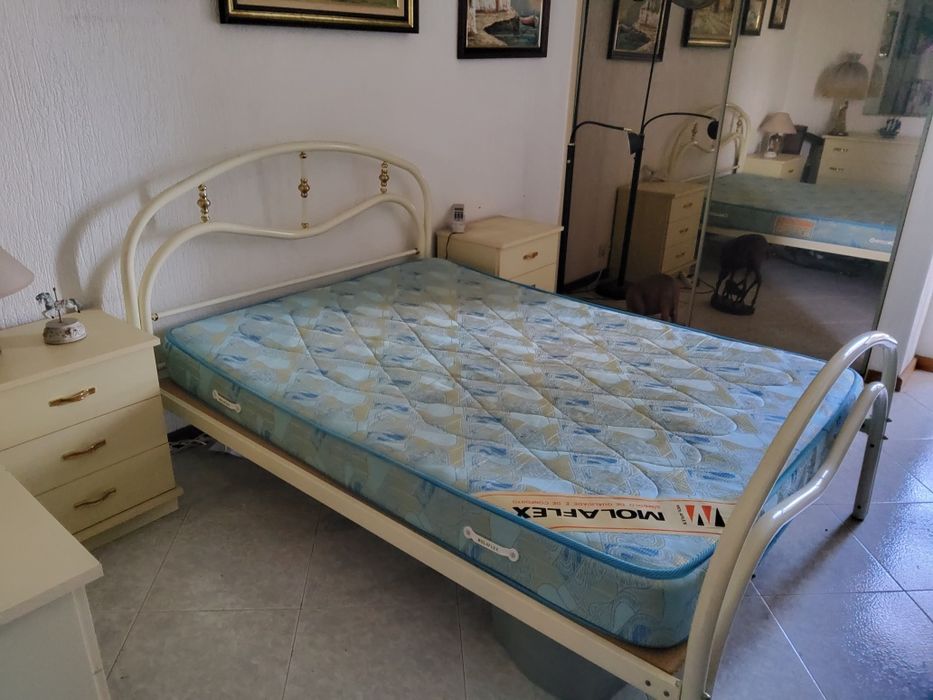 Mobília de quarto completa com colchão  Molaflex