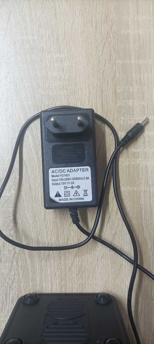 Портативна   зарядна станція
